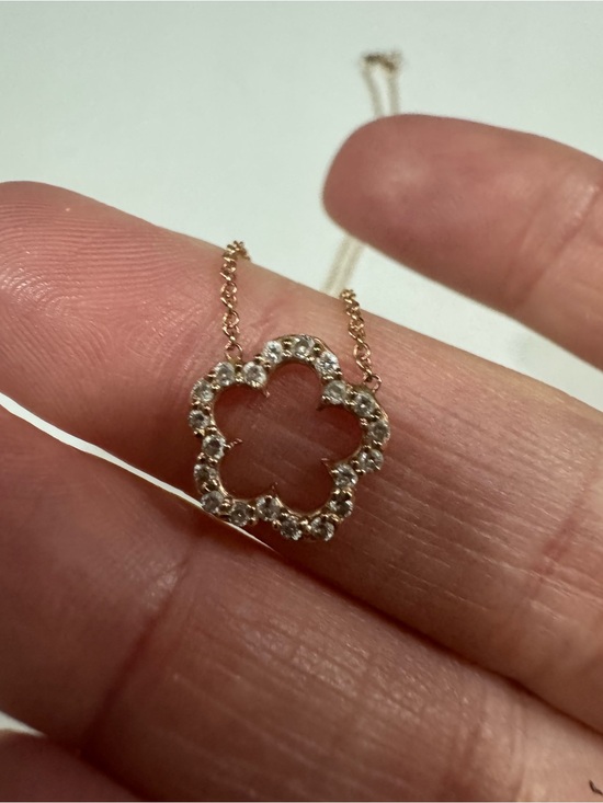 Jewelry - Delicate Rose Gold Clover Pendant Necklace with pave diamonds.